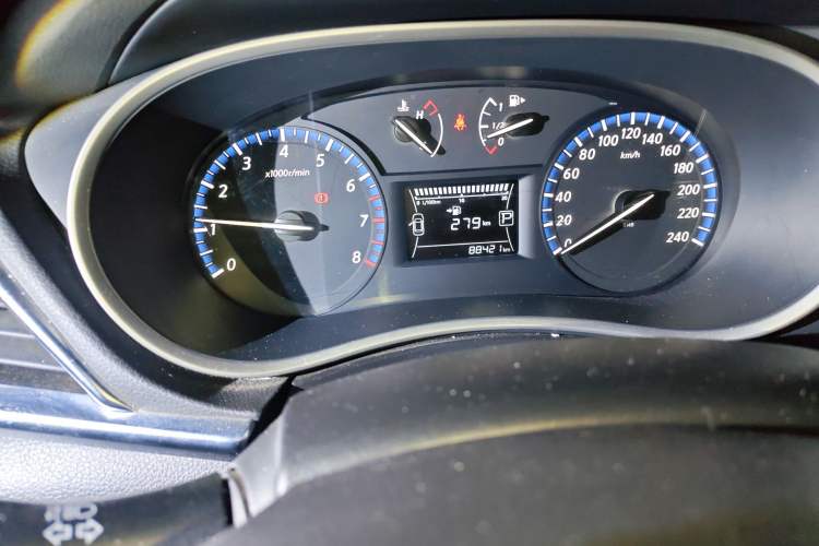 Used Venucia T90 2017 2.0L CVT Fashion Edition Odometer Close Up