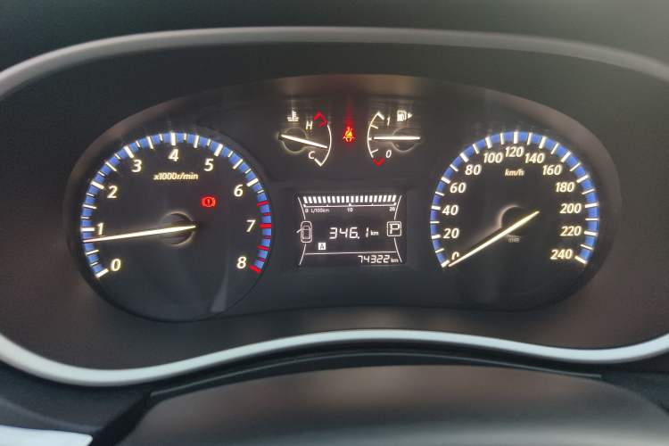 Used Venucia T90 2017 2.0L CVT Smart Edition Odometer Close Up