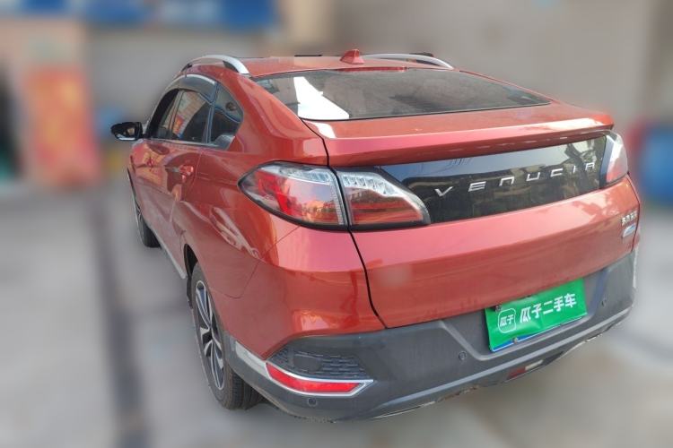 Used Venucia T90 2017 2.0L CVT Smart Edition Rear Left 45 Deg