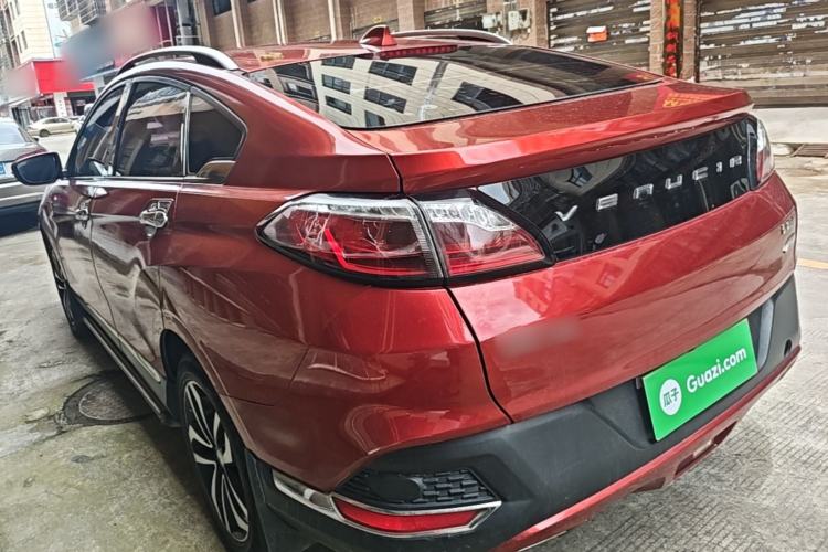 Used Venucia T90 2017 2.0L CVT Smart Edition Rear Left 45 Deg