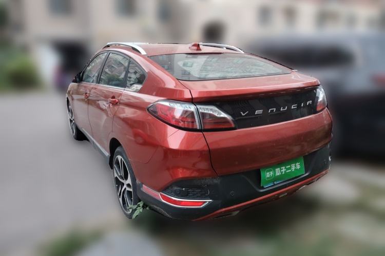 Used Venucia T90 2017 2.0L CVT Leading Edition Rear Left 45 Deg