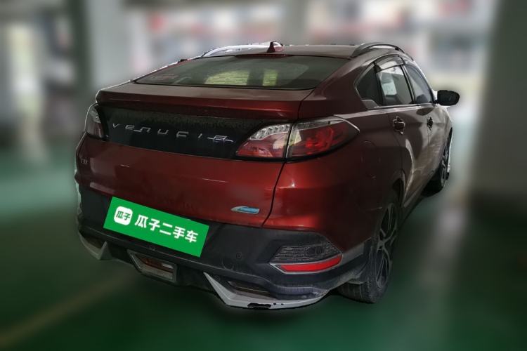 Used Venucia T90 2017 2.0L CVT Leading Edition Rear Right 45 Deg