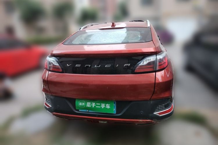 Used Venucia T90 2017 2.0L CVT Leading Edition Rear