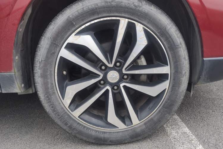 Used Venucia T90 2017 2.0L CVT Smart Edition Right Front Wheel Hub