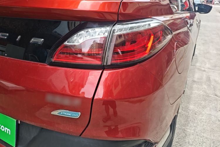 Used Venucia T90 2017 2.0L CVT Smart Edition Right Rear Taillight