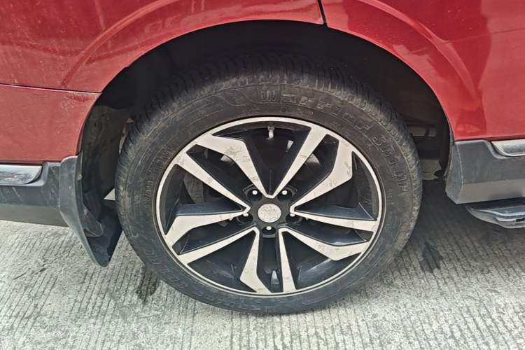 Used Venucia T90 2017 2.0L CVT Smart Edition Right Rear Wheel Hub