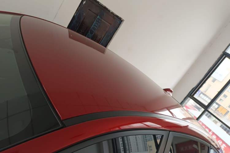 Used Venucia T90 2017 2.0L Manual Fashion Edition Roof