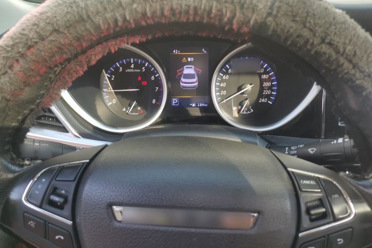 Used Venucia T90 2017 2.0L CVT Leading Edition Steering Wheel