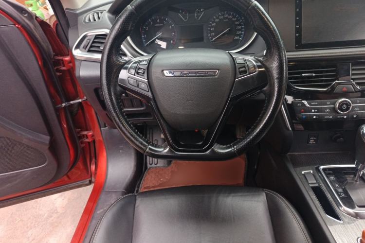 Used Venucia T90 2017 2.0L CVT Smart Edition Steering Wheel