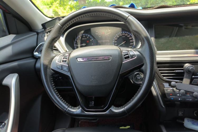 Used Venucia T90 2017 2.0L CVT Smart Edition Steering Wheel