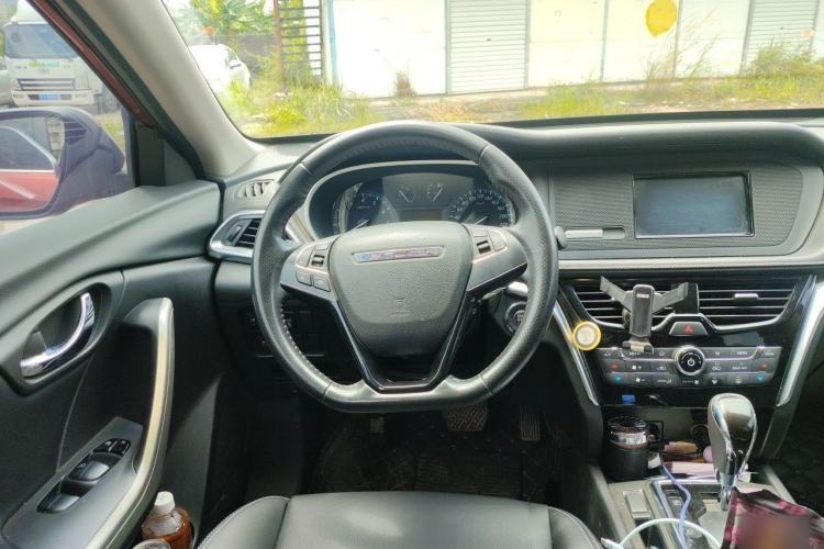 Used Venucia T90 2017 2.0L CVT Smart Edition Steering Wheel