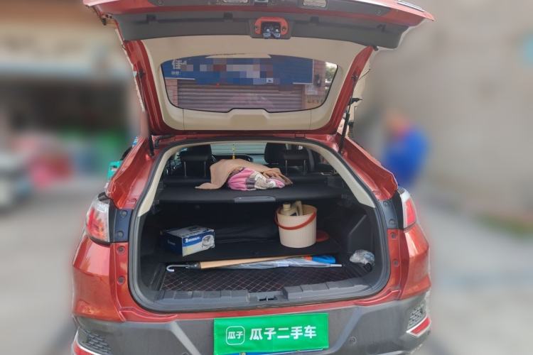Used Venucia T90 2017 2.0L CVT Smart Edition Trunk