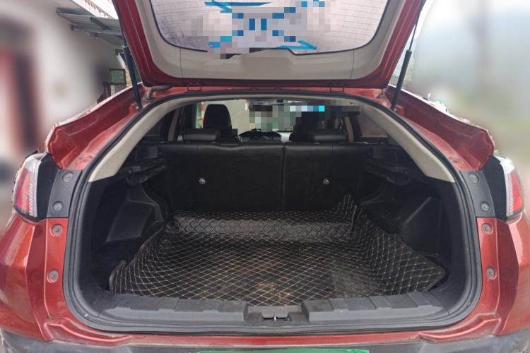 Used Venucia T90 2017 2.0L CVT Smart Edition Trunk