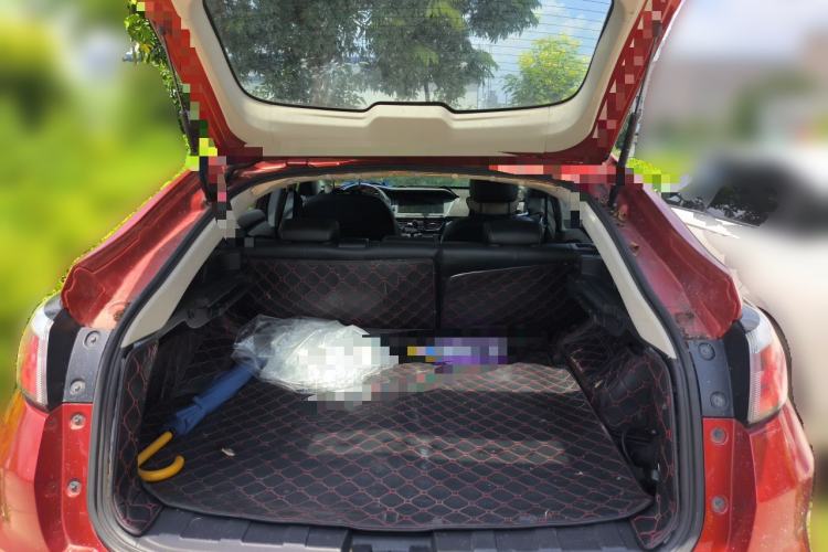 Used Venucia T90 2017 2.0L CVT Smart Edition Trunk