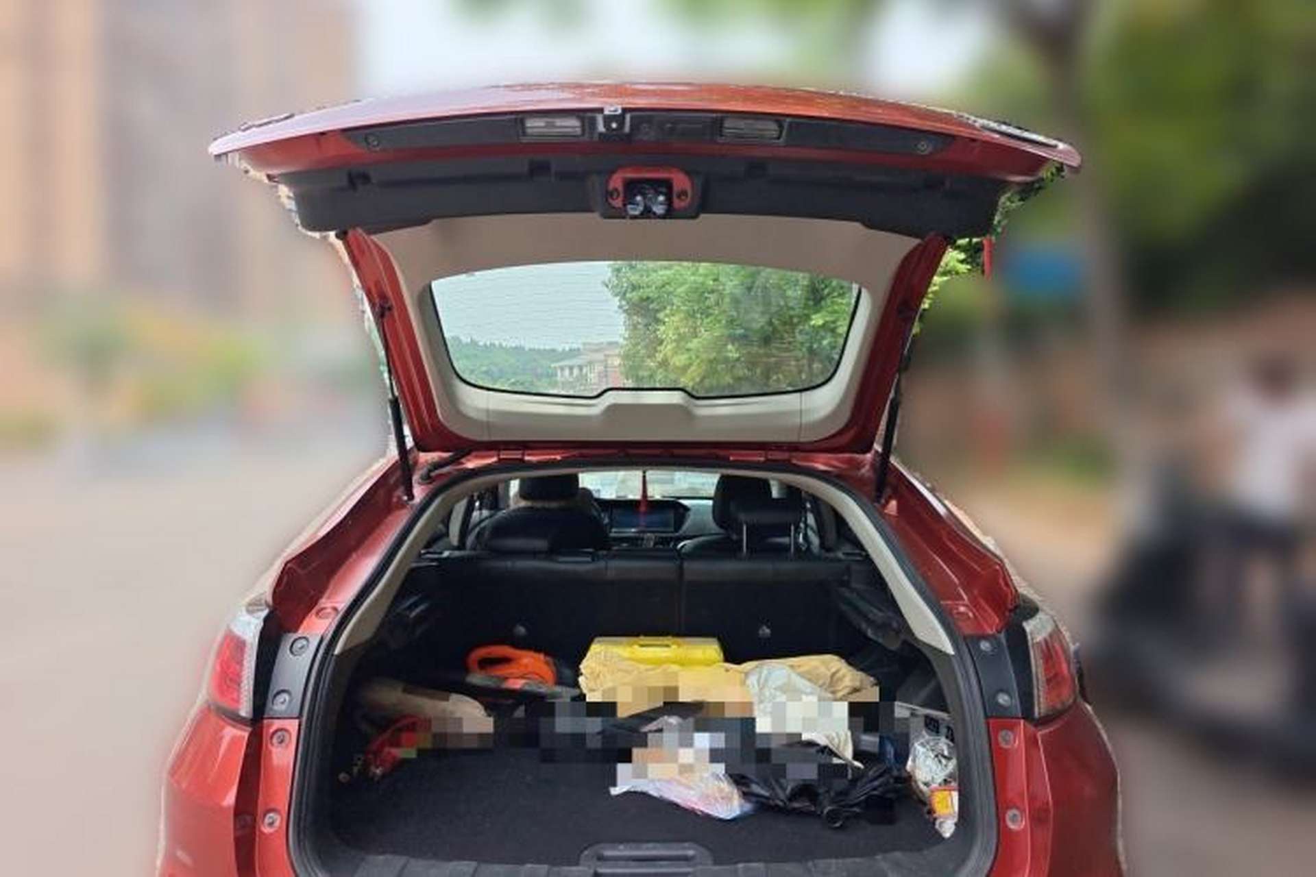 Used Venucia T90 2017 2.0L CVT Smart Edition Trunk