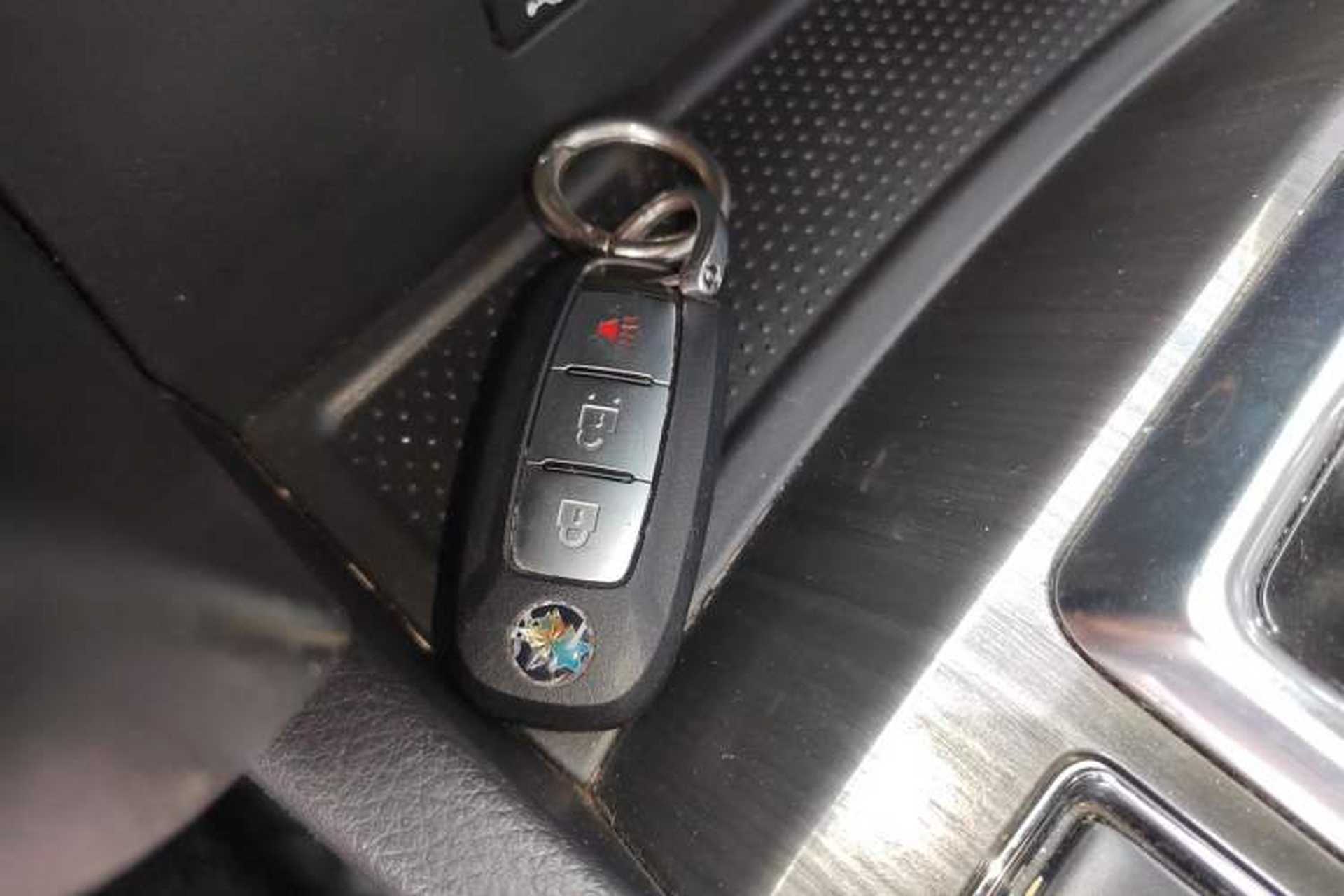 Used Venucia T90 2017 2.0L CVT Smart Edition Vehicle Key