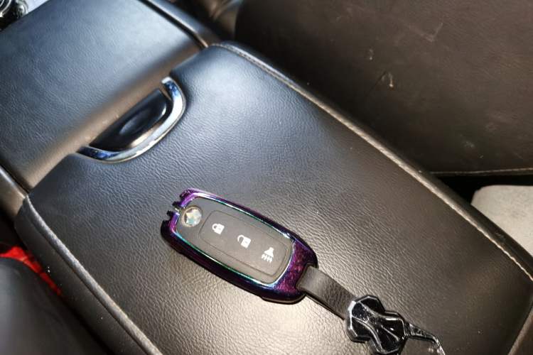 Used Venucia T90 2017 2.0L CVT Leading Edition Vehicle Key
