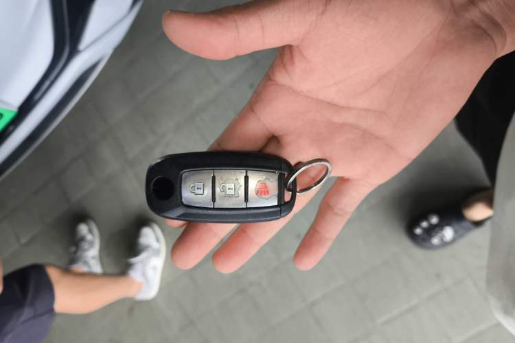 Used Venucia T90 2017 2.0L CVT Fashion Edition Vehicle Key
