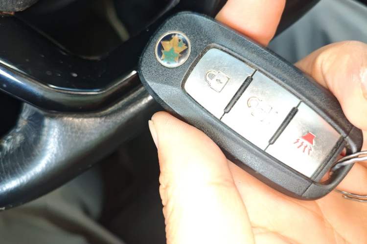Used Venucia T90 2017 2.0L CVT Smart Edition Vehicle Key