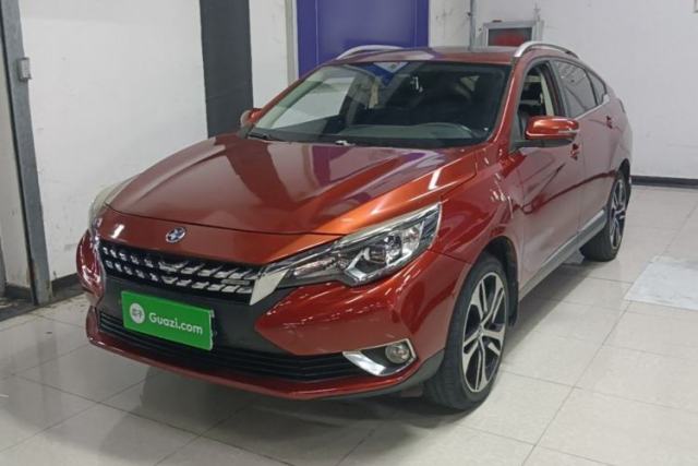 Used Venucia T90 2017 2.0L CVT Leading Edition