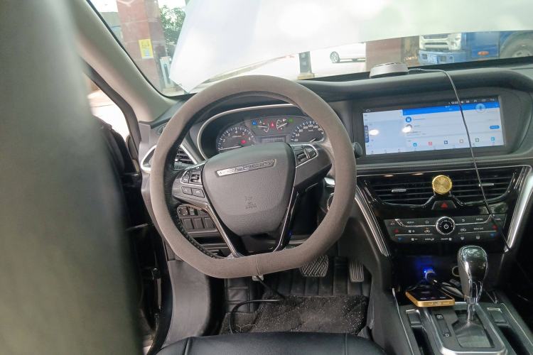 Used Venucia T90 2017 2.0L CVT Smart Edition Steering Wheel