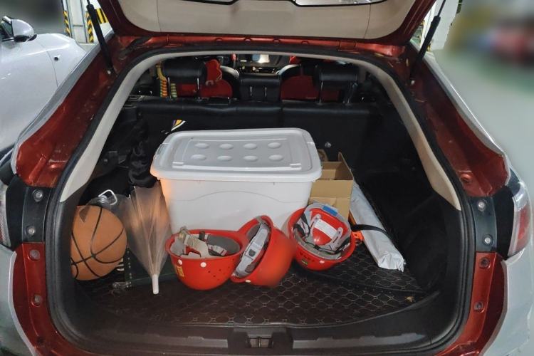 Used Venucia T90 2017 2.0L CVT Smart Edition Trunk