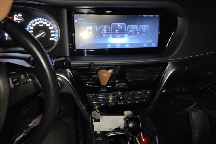 Used Venucia T90 2017 2.0L CVT Smart Edition Audio And AC Panel