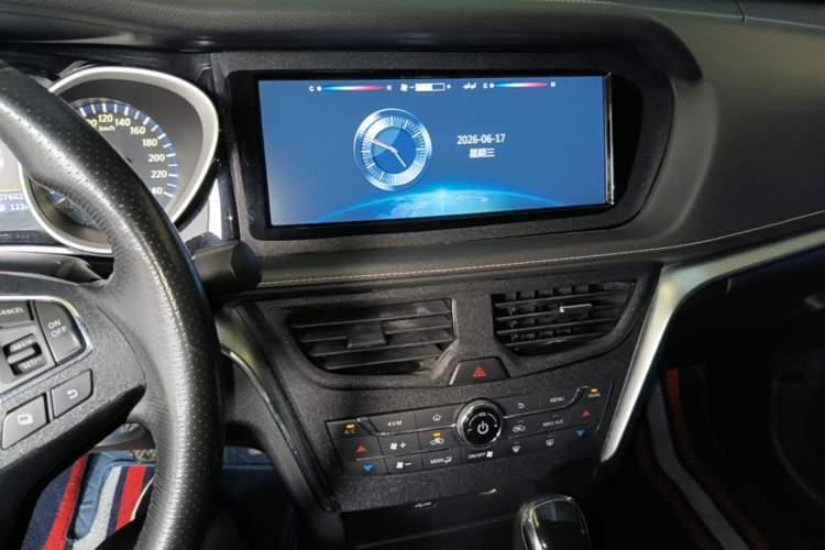 Used Venucia T90 2017 2.0L CVT Leading Edition Audio And AC Panel