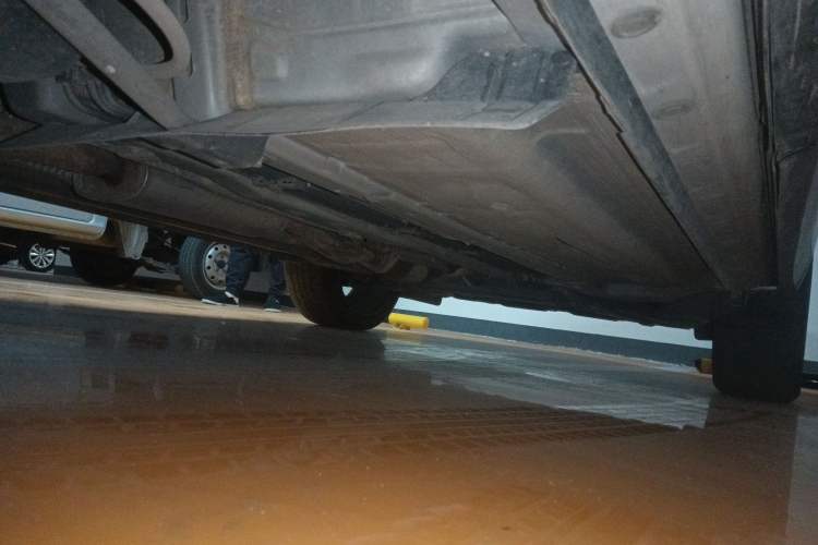 Used Venucia T90 2017 2.0L CVT Leading Edition Chassis Front Right