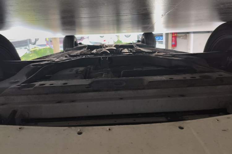 Used Venucia T90 2017 2.0L CVT Smart Edition Chassis Front