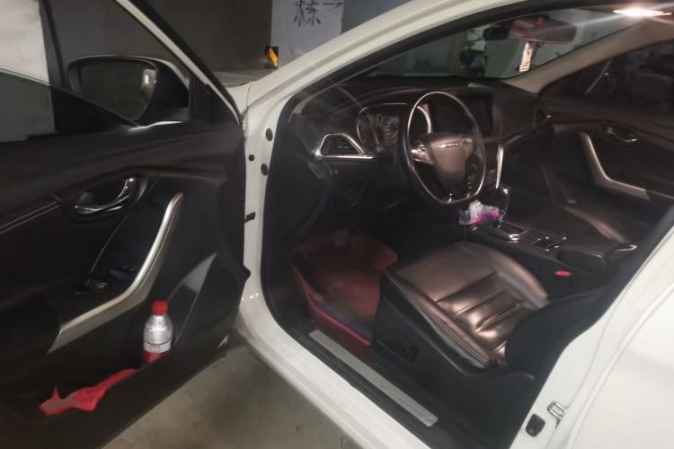 Used Venucia T90 2017 2.0L CVT Smart Edition Driver Seat