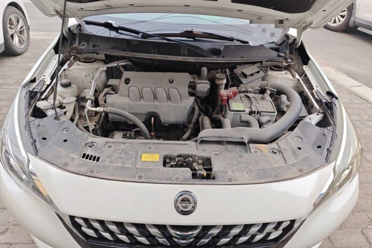 Used Venucia T90 2017 2.0L Manual ZhiShang Edition Engine Bay