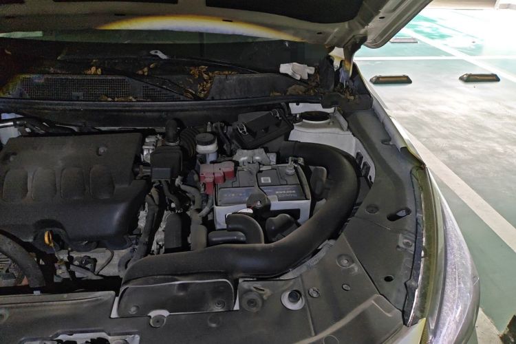 Used Venucia T90 2017 2.0L CVT Smart Edition Engine Bay Left