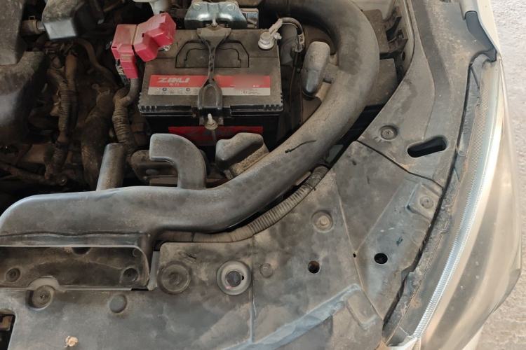 Used Venucia T90 2017 2.0L CVT Smart Edition Engine Bay Left
