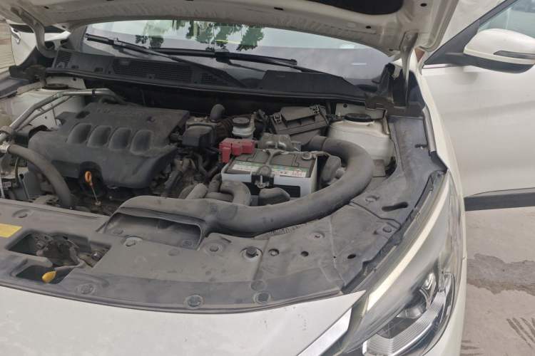 Used Venucia T90 2017 2.0L CVT Smart Edition Engine Bay Left