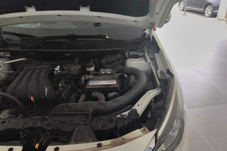 Used Venucia T90 2017 2.0L CVT Smart Edition Engine Bay Left
