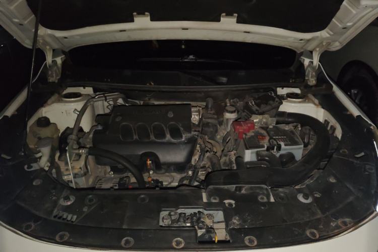 Used Venucia T90 2017 2.0L CVT Smart Edition Engine Bay