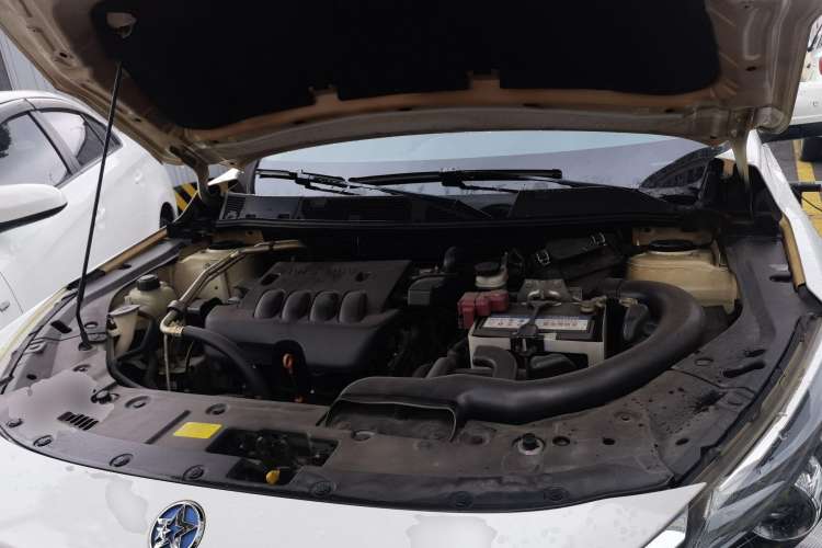 Used Venucia T90 2017 2.0L CVT Smart Edition Engine Bay