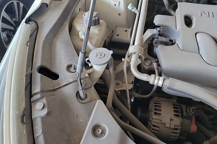 Used Venucia T90 2017 2.0L Manual Fashion Edition Engine Bay Right