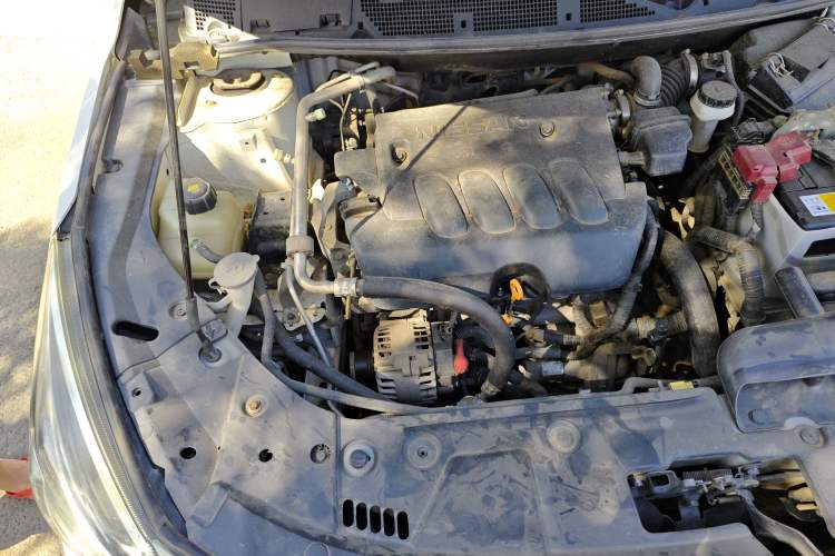 Used Venucia T90 2017 2.0L CVT Smart Edition Engine Bay Right