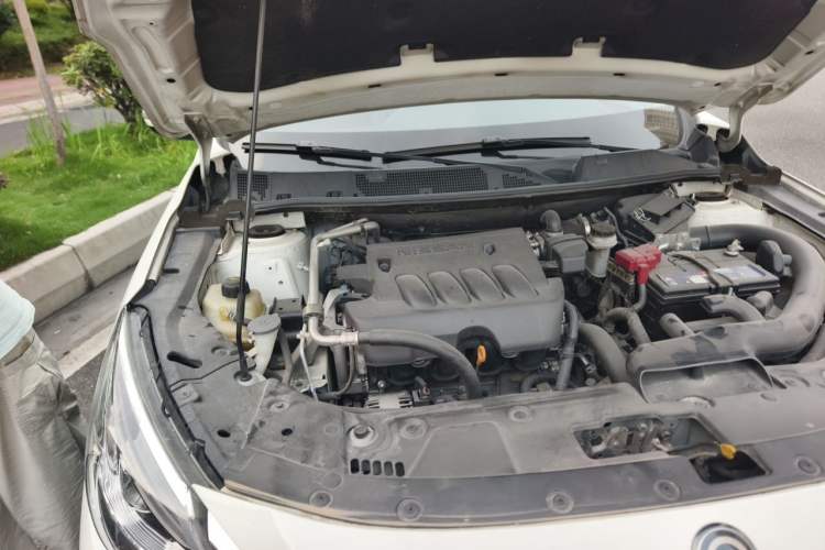 Used Venucia T90 2017 2.0L CVT Smart Edition Engine Bay Right