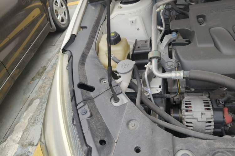 Used Venucia T90 2017 2.0L CVT Fashion Edition Engine Bay Right