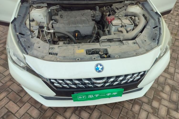 Used Venucia T90 2017 2.0L CVT Smart Edition Engine Bay