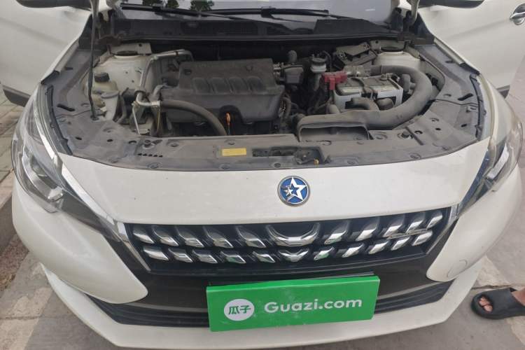 Used Venucia T90 2017 2.0L CVT Smart Edition Engine Bay