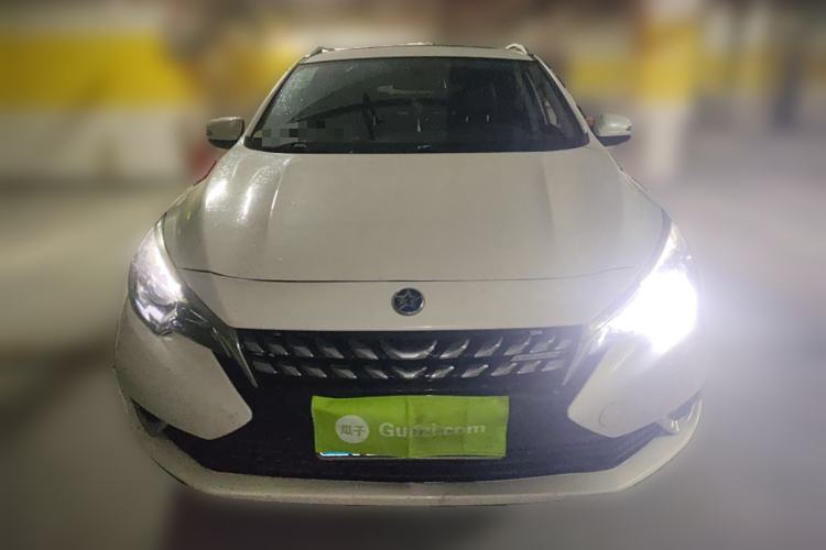 Used Venucia T90 2017 2.0L CVT Smart Edition Exterior 1