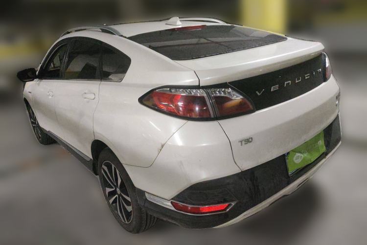 Used Venucia T90 2017 2.0L CVT Smart Edition Exterior 3