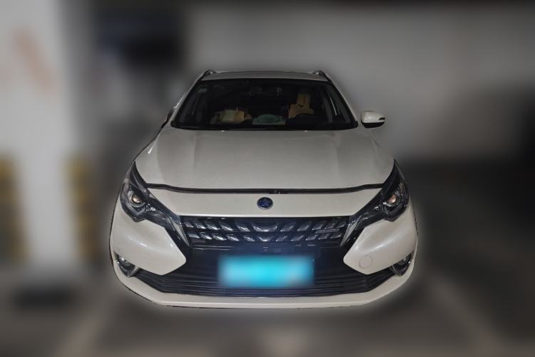 Used Venucia T90 2017 2.0L CVT Smart Edition Front
