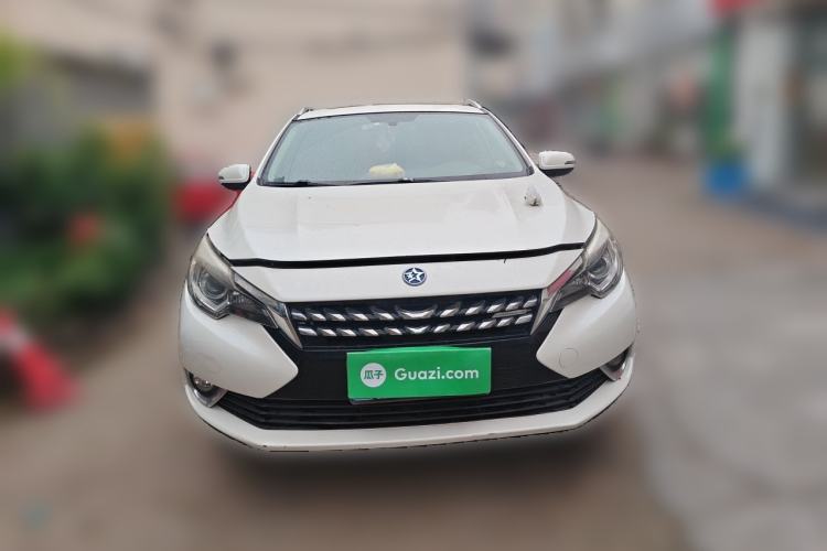 Used Venucia T90 2017 2.0L CVT Smart Edition Front