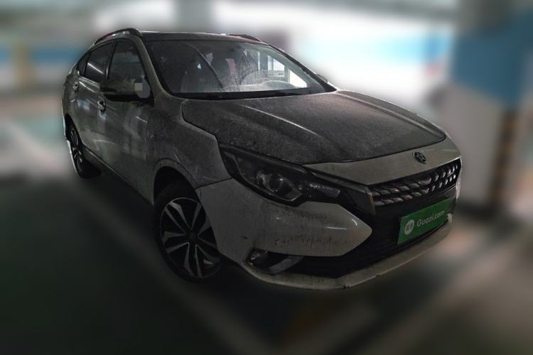 Used Venucia T90 2017 2.0L CVT Smart Edition Front Right 45 Deg