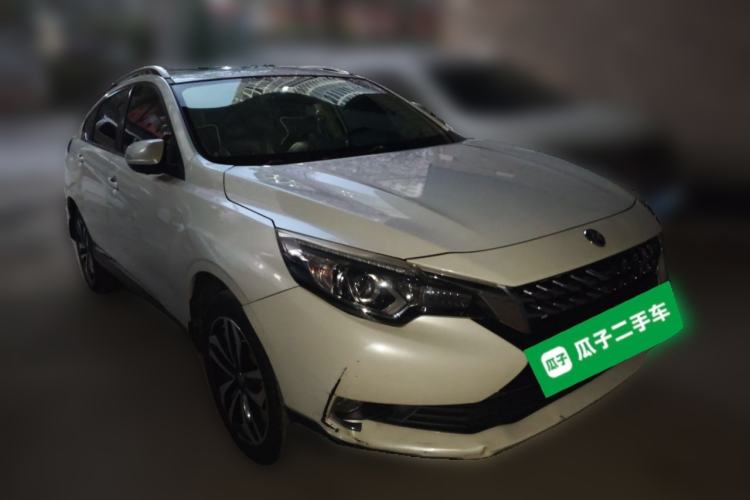 Used Venucia T90 2017 2.0L CVT Smart Edition Front Right 45 Deg